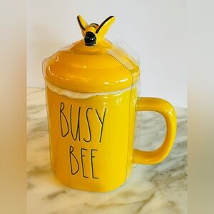 NEW Yellow BUSY BEE Rae Dunn Mug with Bumble Bee Topper Lid - So Cute!